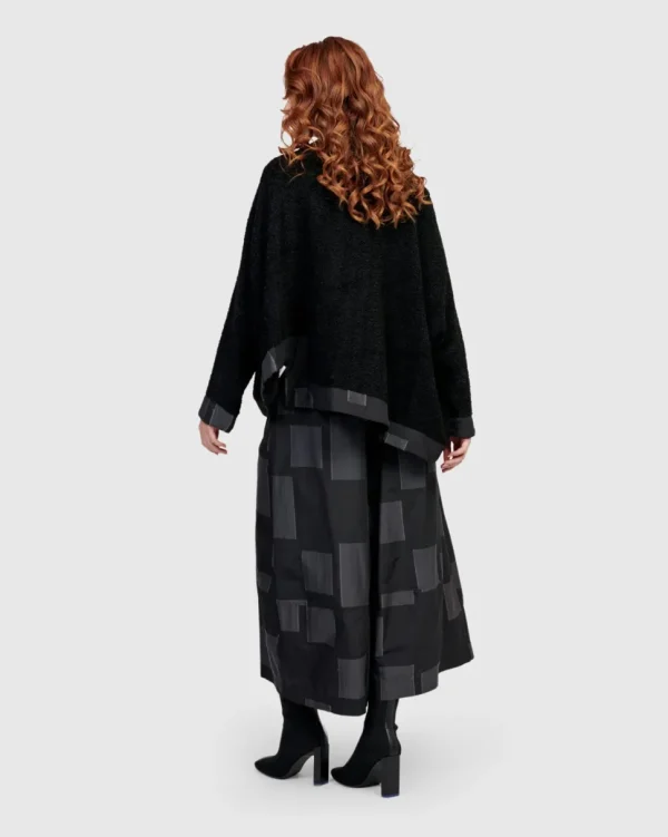 Alembika. Urban Zora Pullover Top.