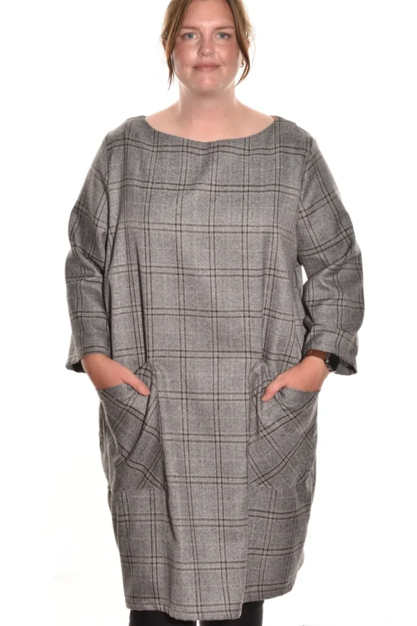 Chalet et Ceci. Fefe Dress.
