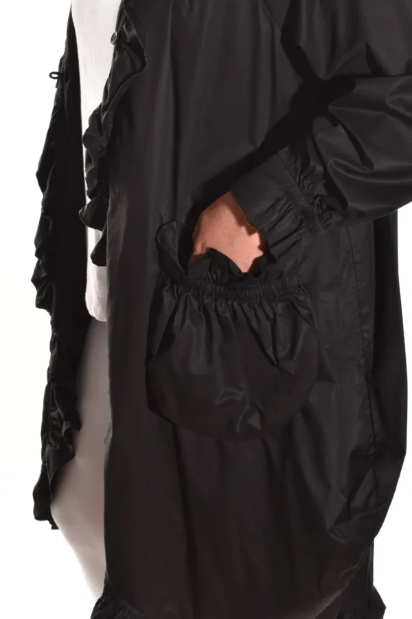 Cheyenne. Long Coat With Ruffles In Cotton Poplin.