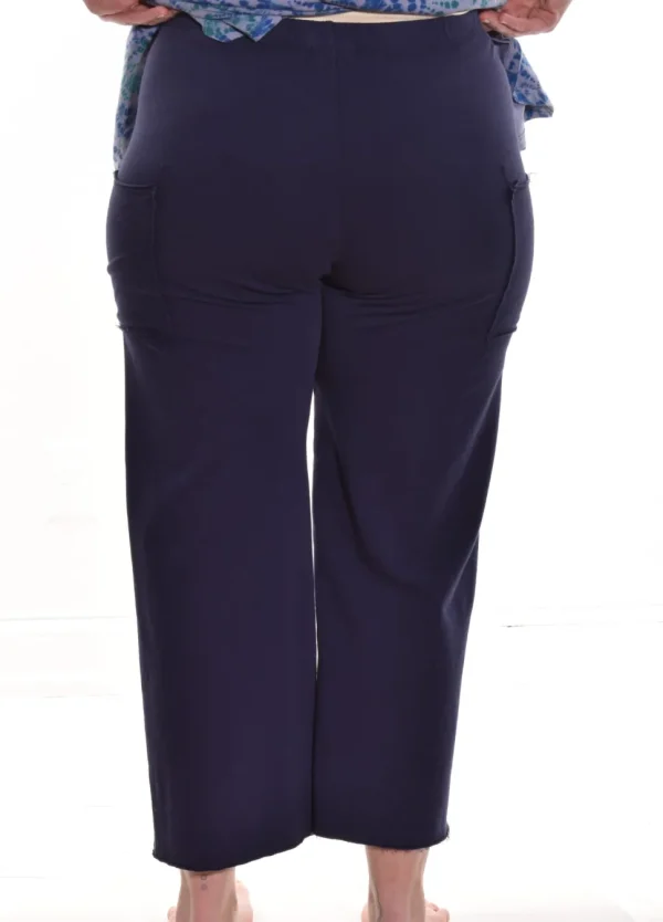 Cotton Lani. Comfort Crop Pant.
