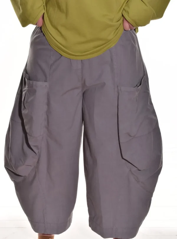 Eleven Stitch Design By Gerties. Double pocket Pant.