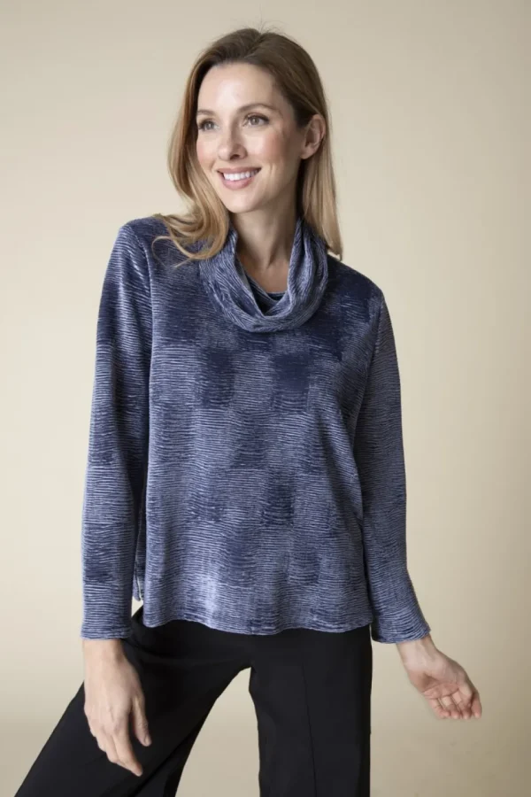 Habitat. Easy Cowl In Crinkle Velvet.