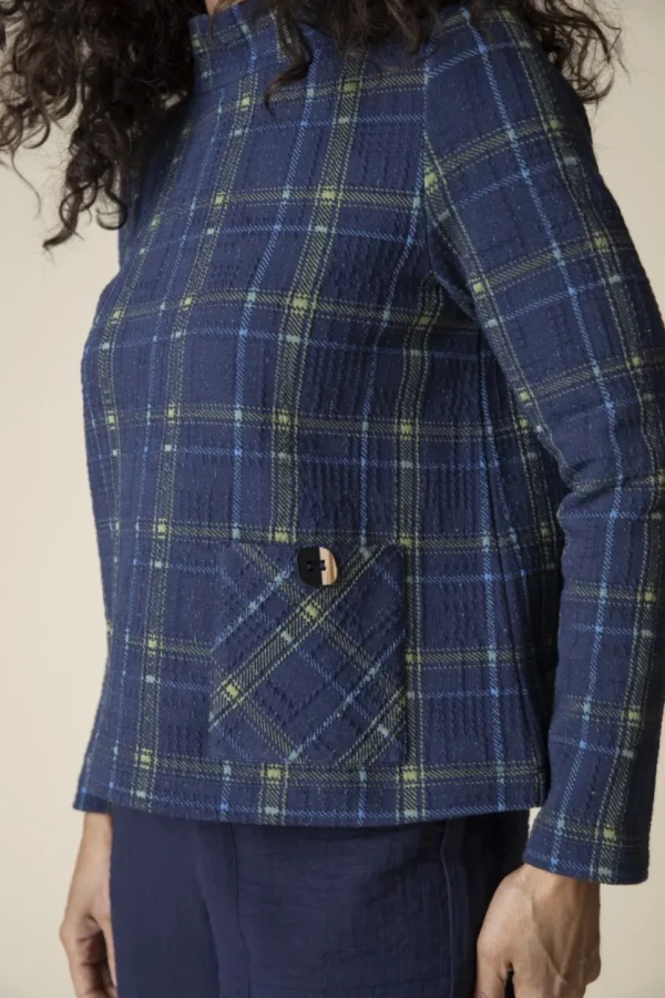 Habitat. Plaid Pocket Pullover In Speckled Knit.