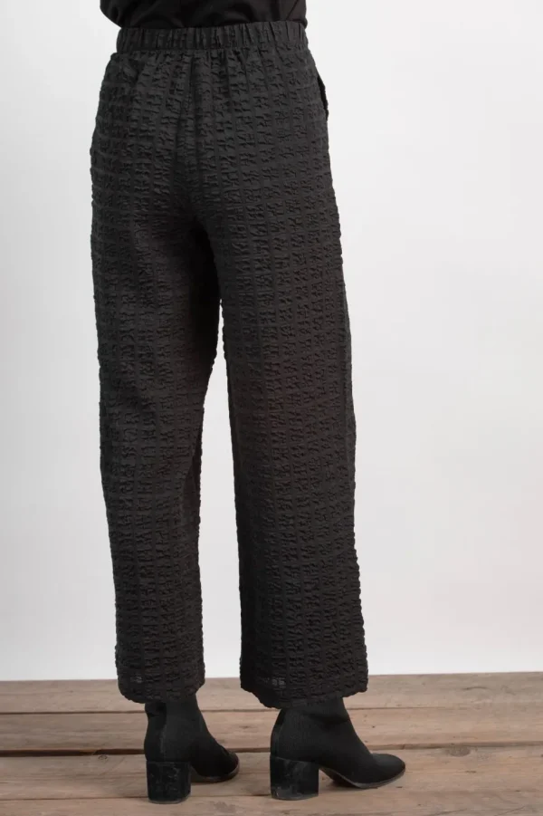 Habitat. Pucker Weave Solid Ankle Pant.