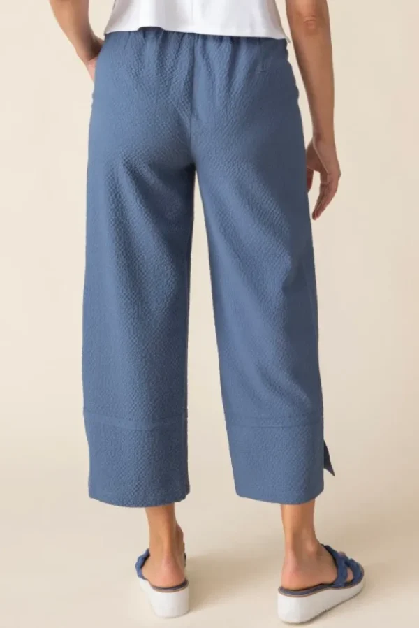 Habitat. Relaxed Split Hem Crop Pant In Pucker Weave. #21372.