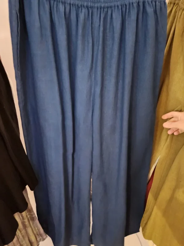 Lea. Wide Leg Pant In Cotton Slub.